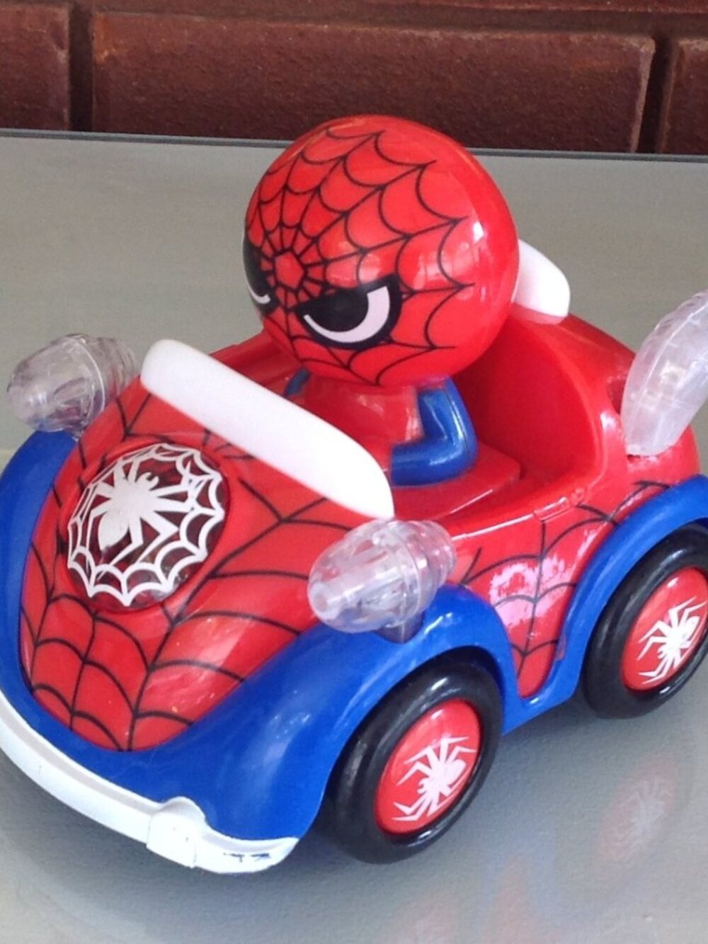 Marvel Super Hero Adventures Spiderman Battery Operated
